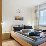 Haus Elbe 5 *